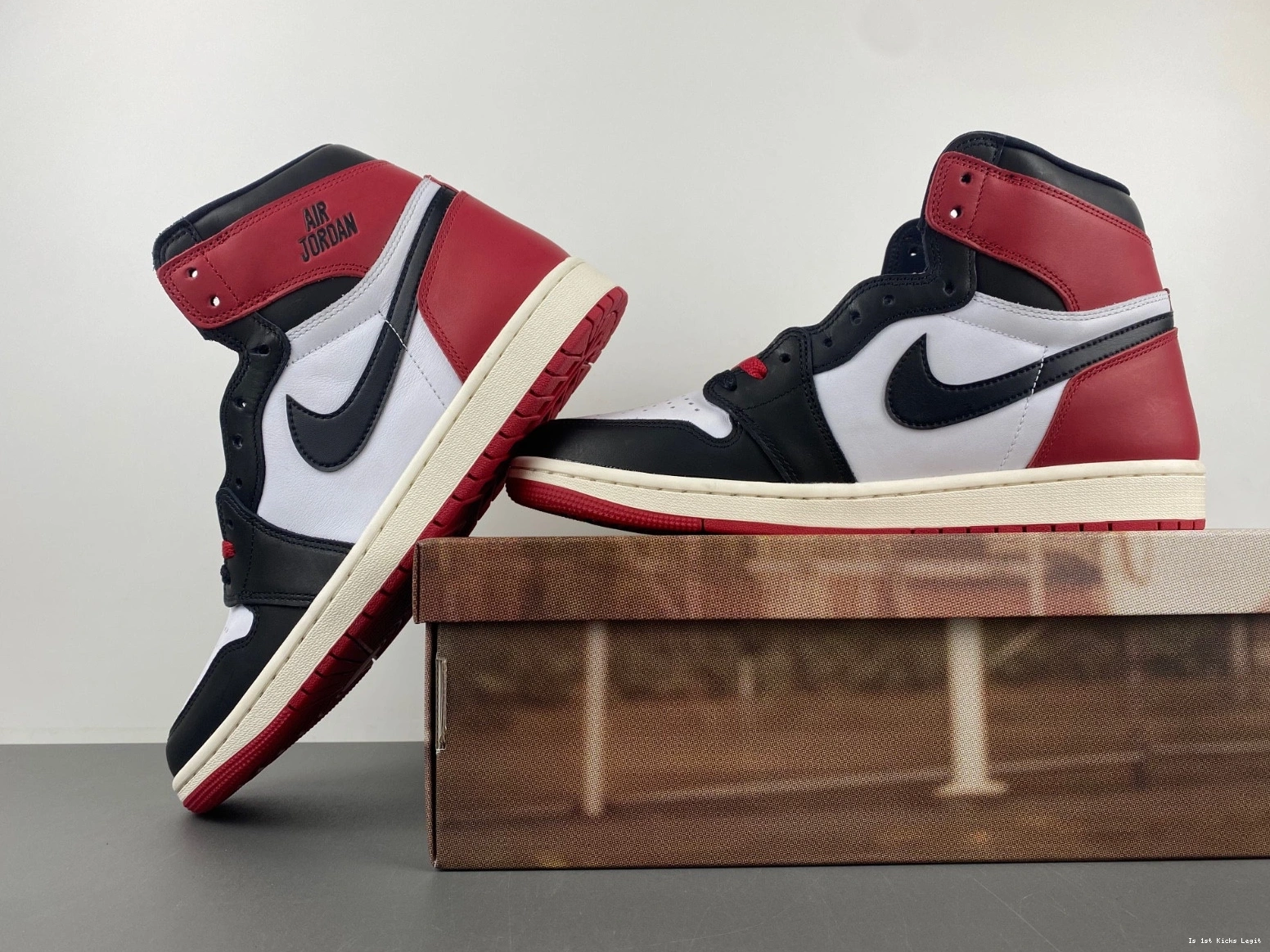 OG Jordan Air DZ5485-106 Black High 1 Toe Reimagined 1001